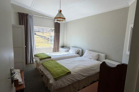klaarfontein-8-sleeper-unit-03.jpg